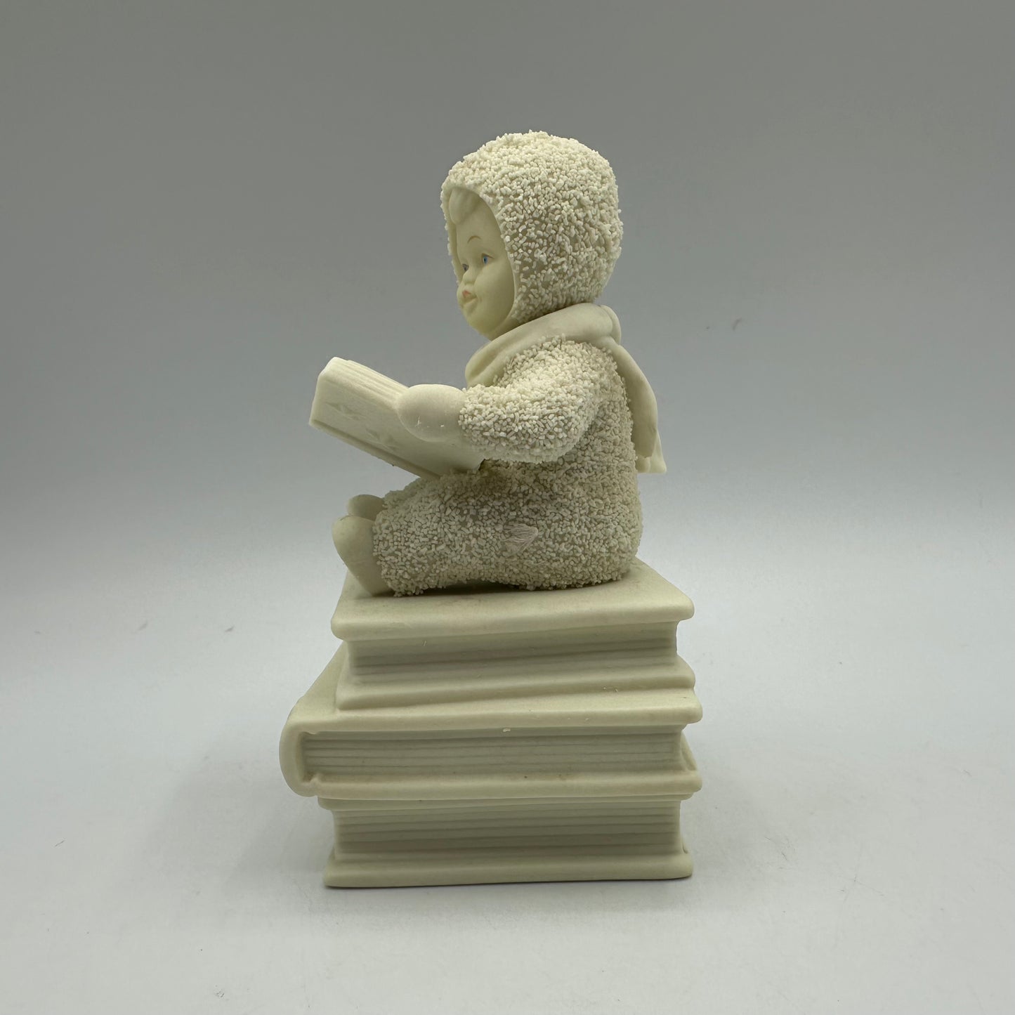 Snowbabies Winter Tales Animated Music Box