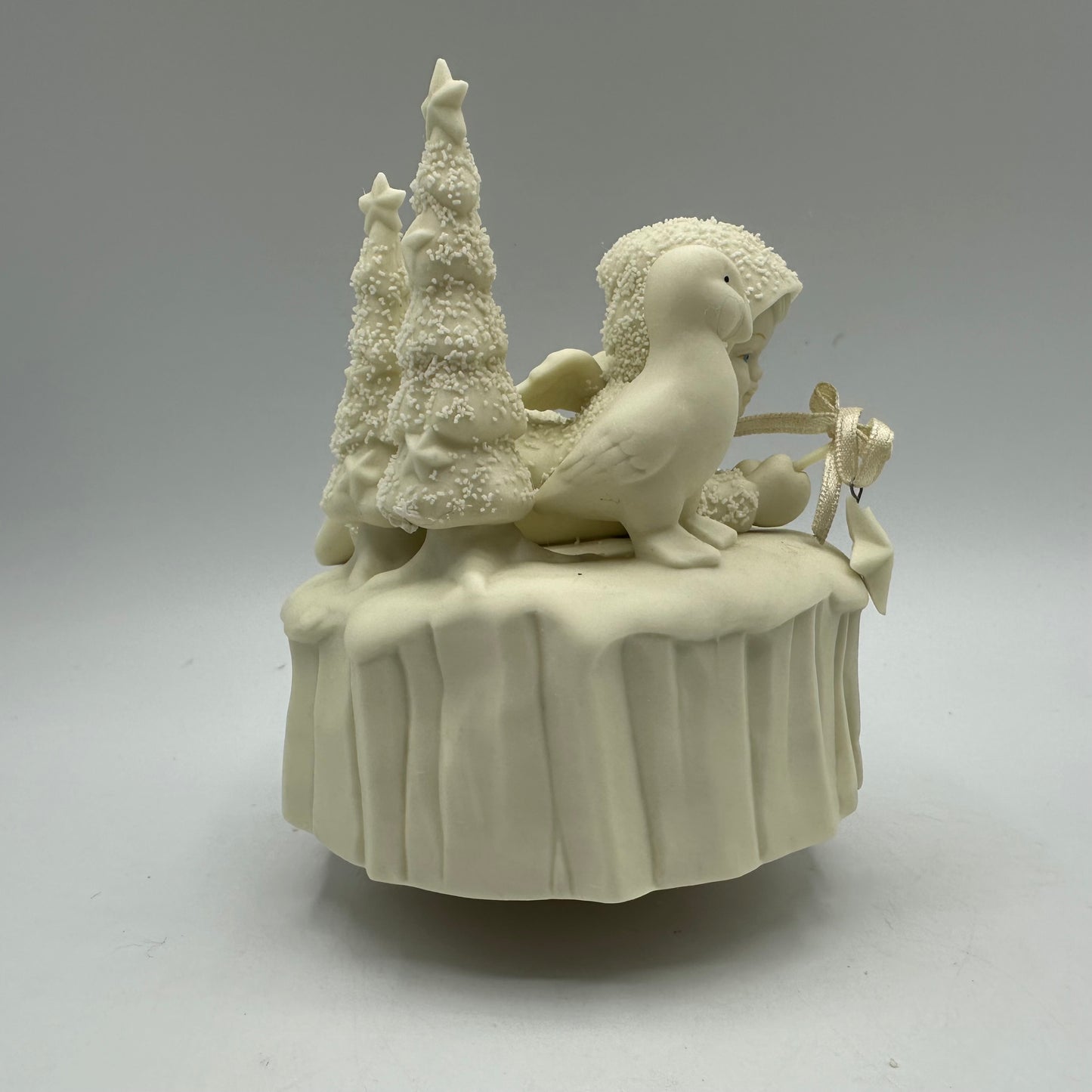 Snowbabies What Will I Catch Music Box
