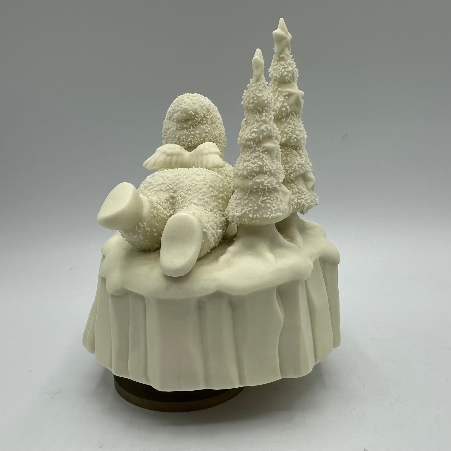 Snowbabies What Will I Catch Music Box