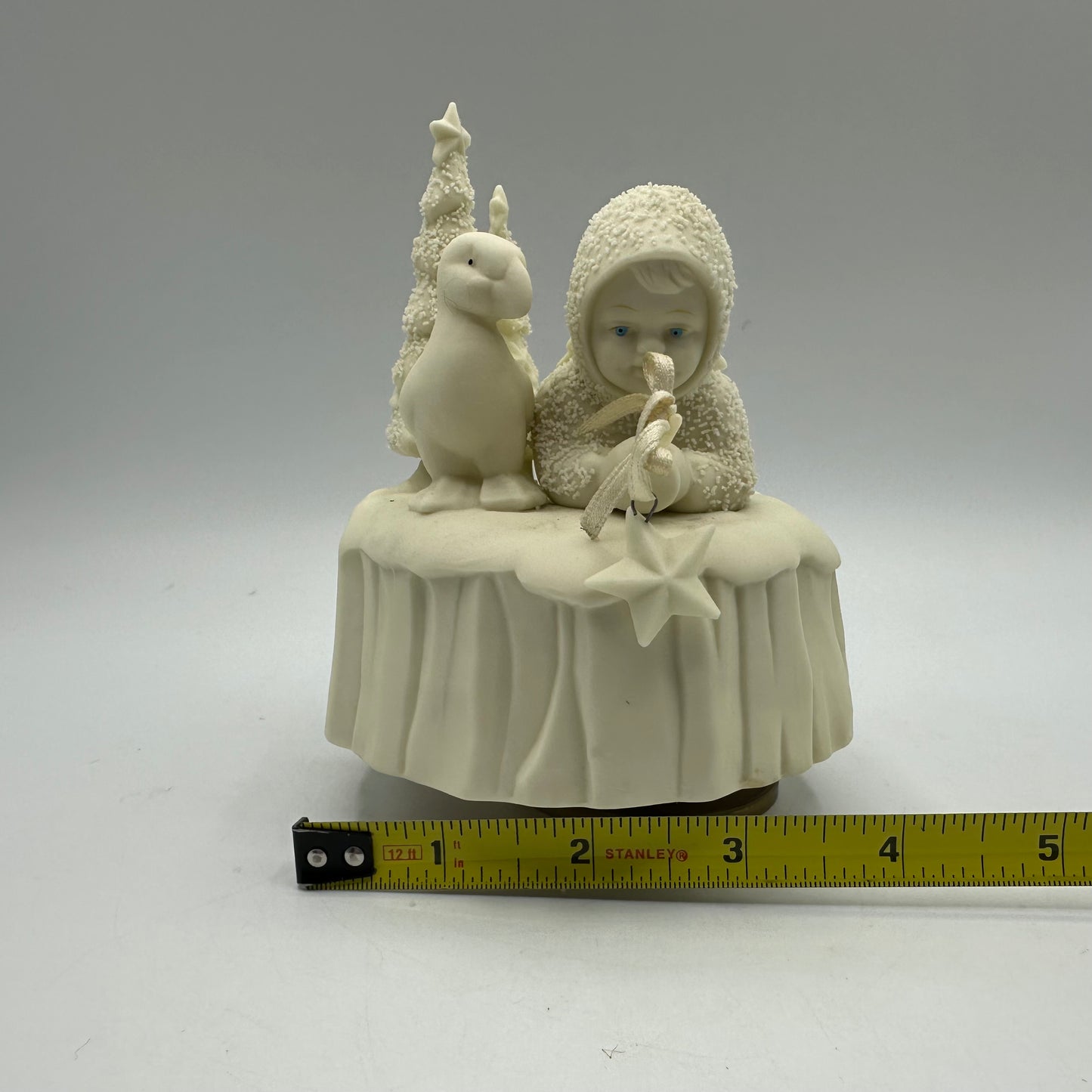 Snowbabies What Will I Catch Music Box