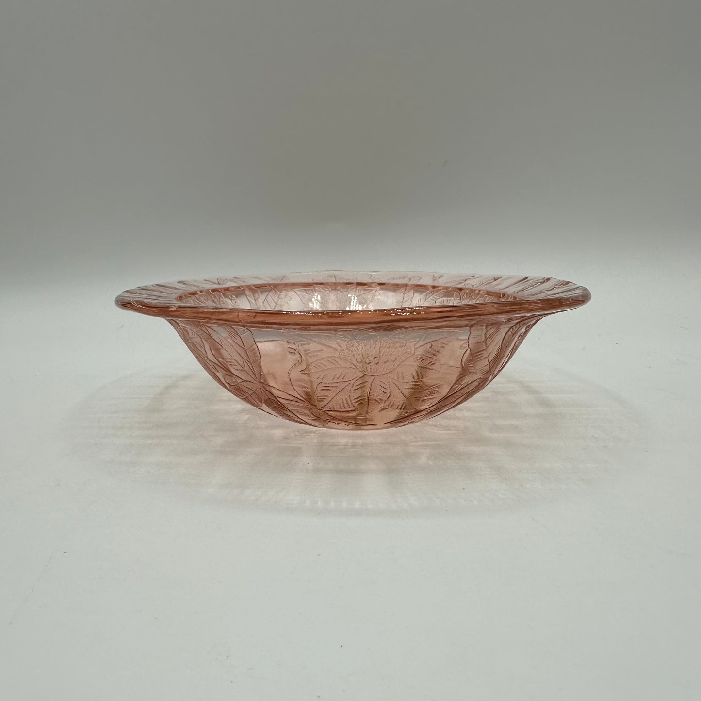 Jeannette Floral Poinsettia Pink 9" Oval Bowl