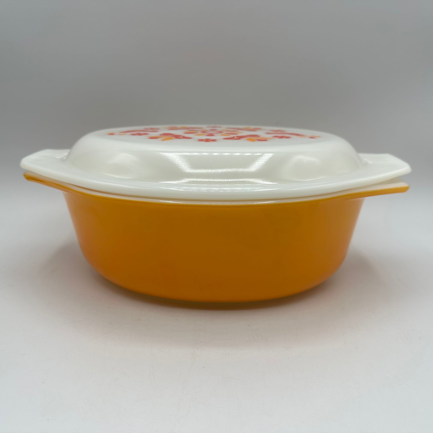 Pyrex Friendship Oval 1 1/2 Qt Casserole Dish, Orange, '70s