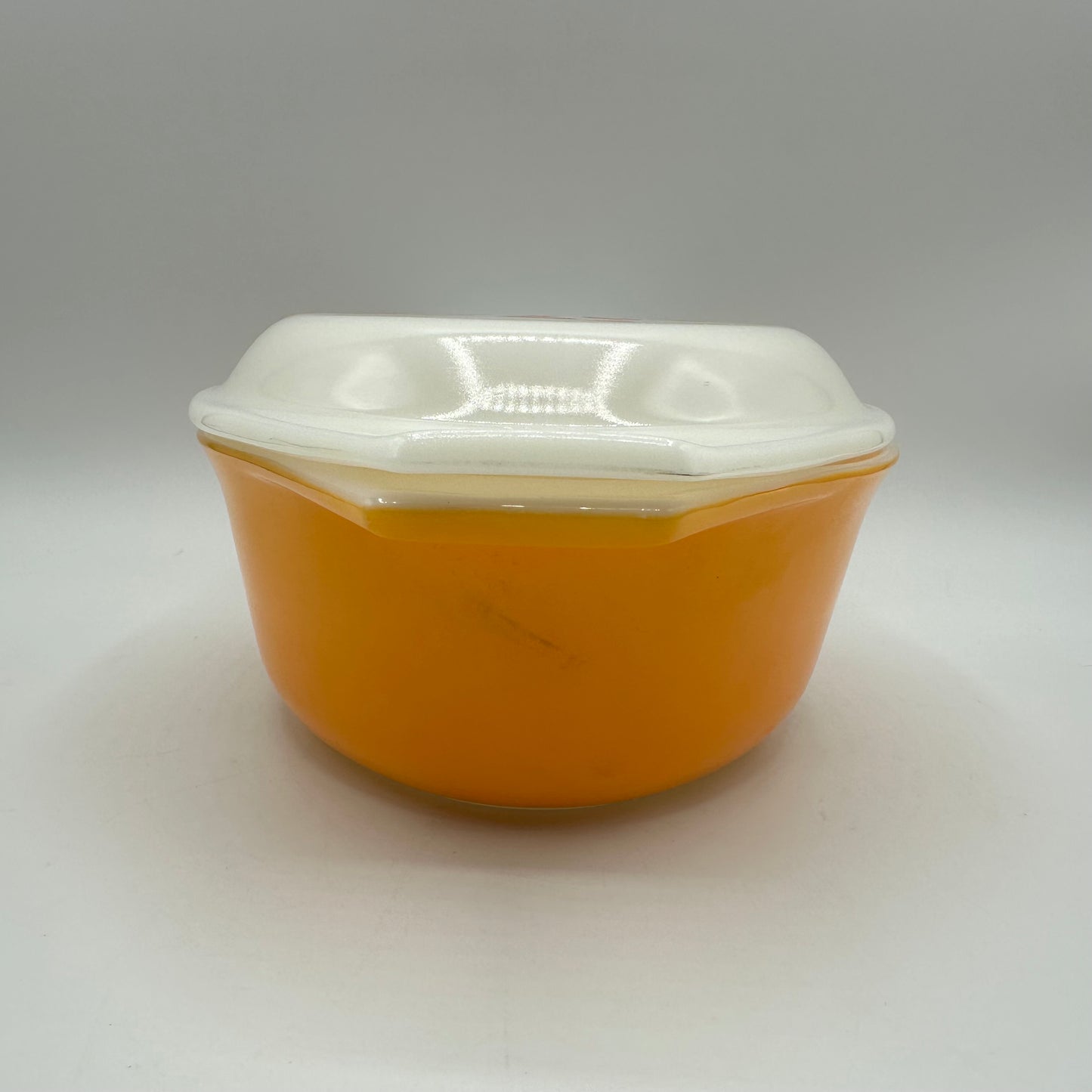 Pyrex Friendship Oval 1 1/2 Qt Casserole Dish, Orange, '70s