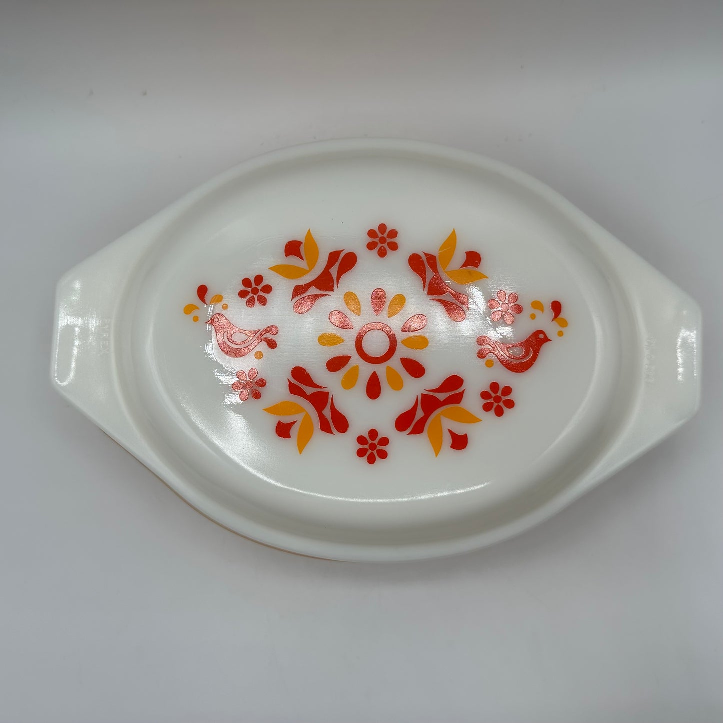 Pyrex Friendship Oval 1 1/2 Qt Casserole Dish, Orange, '70s
