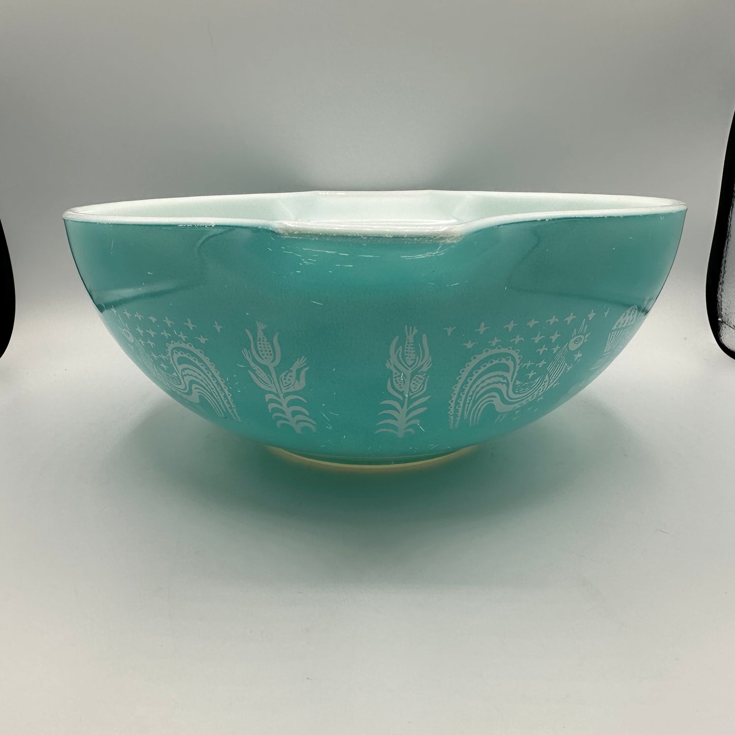 Pyrex Amish Butterprint Cinderella Nesting Bowl, #444