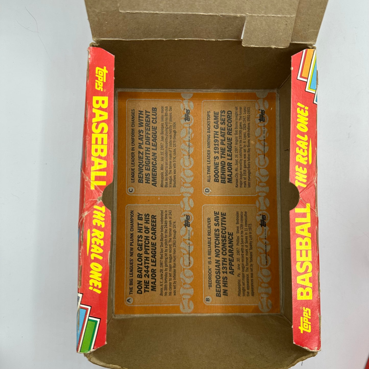 1988 Topps Baseball 36 Sealed Card Packs in Open Box