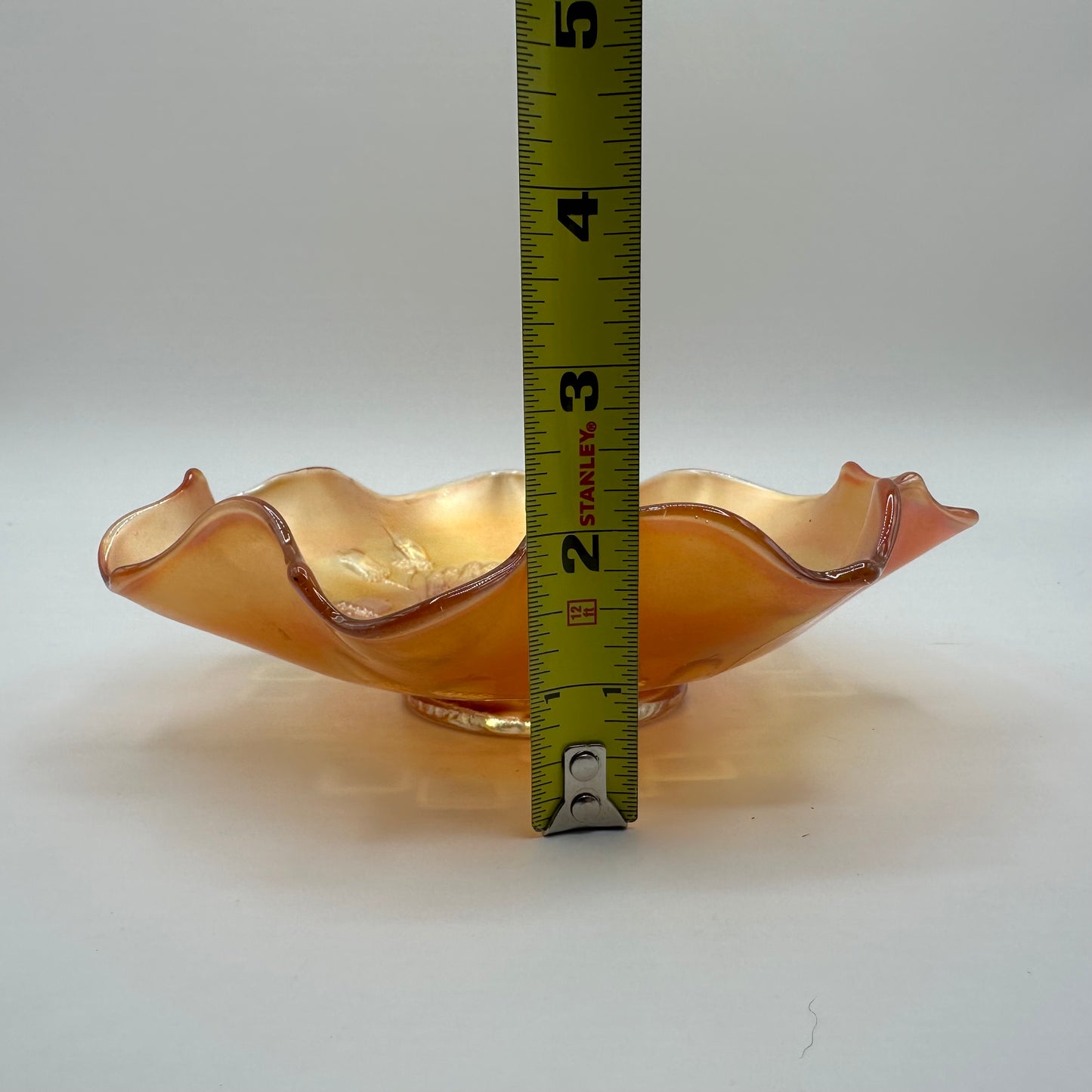 Fenton Leaves and Acorn Marigold Carnival Ruffled Edged Bowl 1924