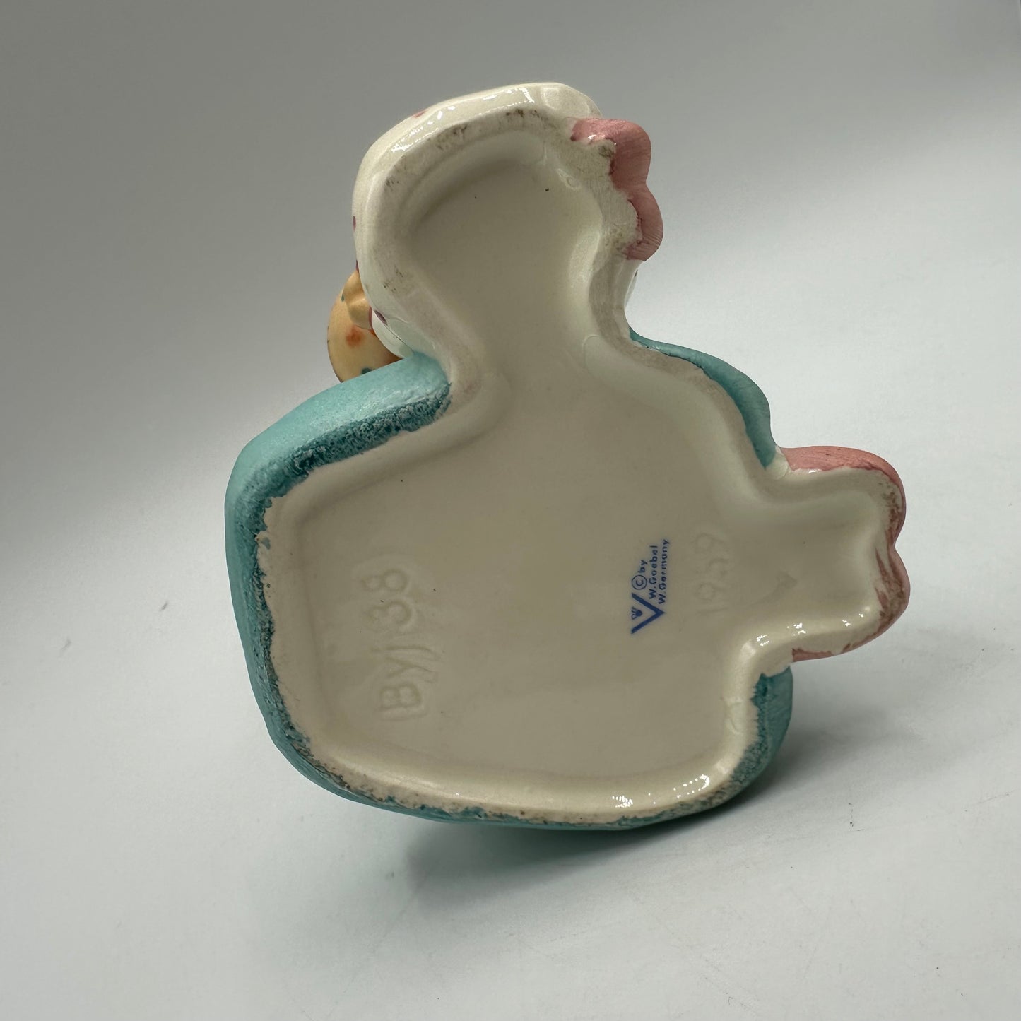 Goebel Hummel Figurine "Evening Prayer" 6" TMK-4