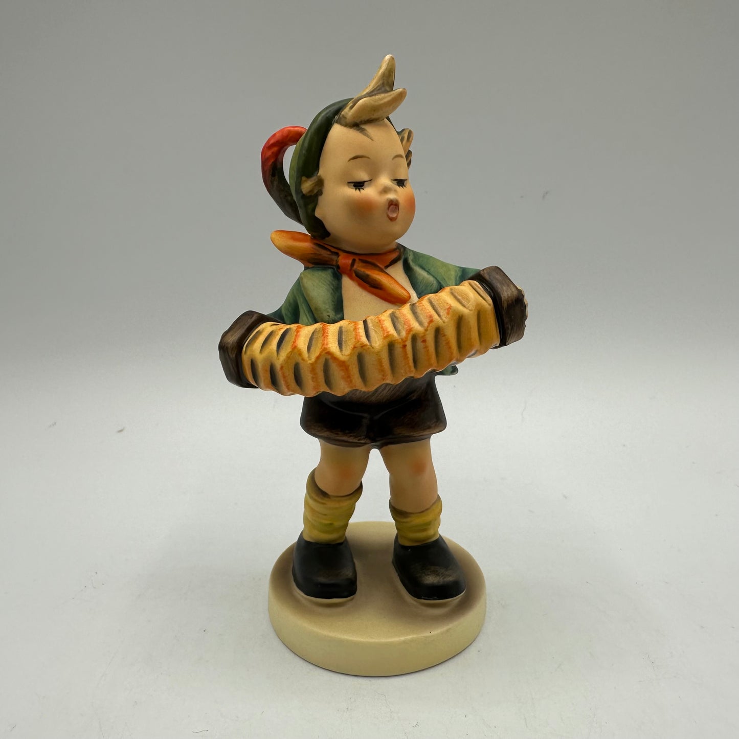 Goebel Hummel Figurine "Accordian Boy" 5 1/4" TMK-5