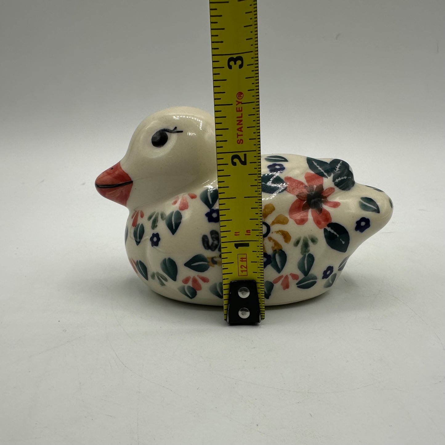 Ceramika Bona Unikat 4" Duck Figurine, Red Anemone Meadow