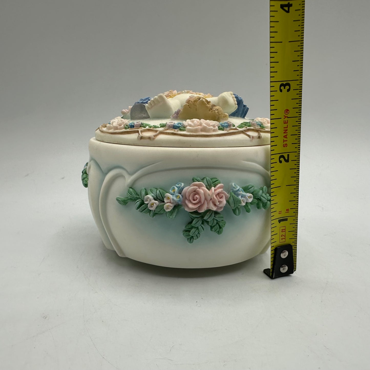 Hamiton Collection Dreamsicles A Heavenly Hoorah Trinket Music Box