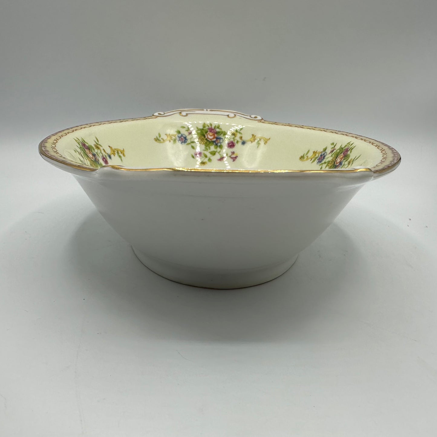 Yamaka China Vegetable Bowl and Serving Plate, YAM6 Pattern
