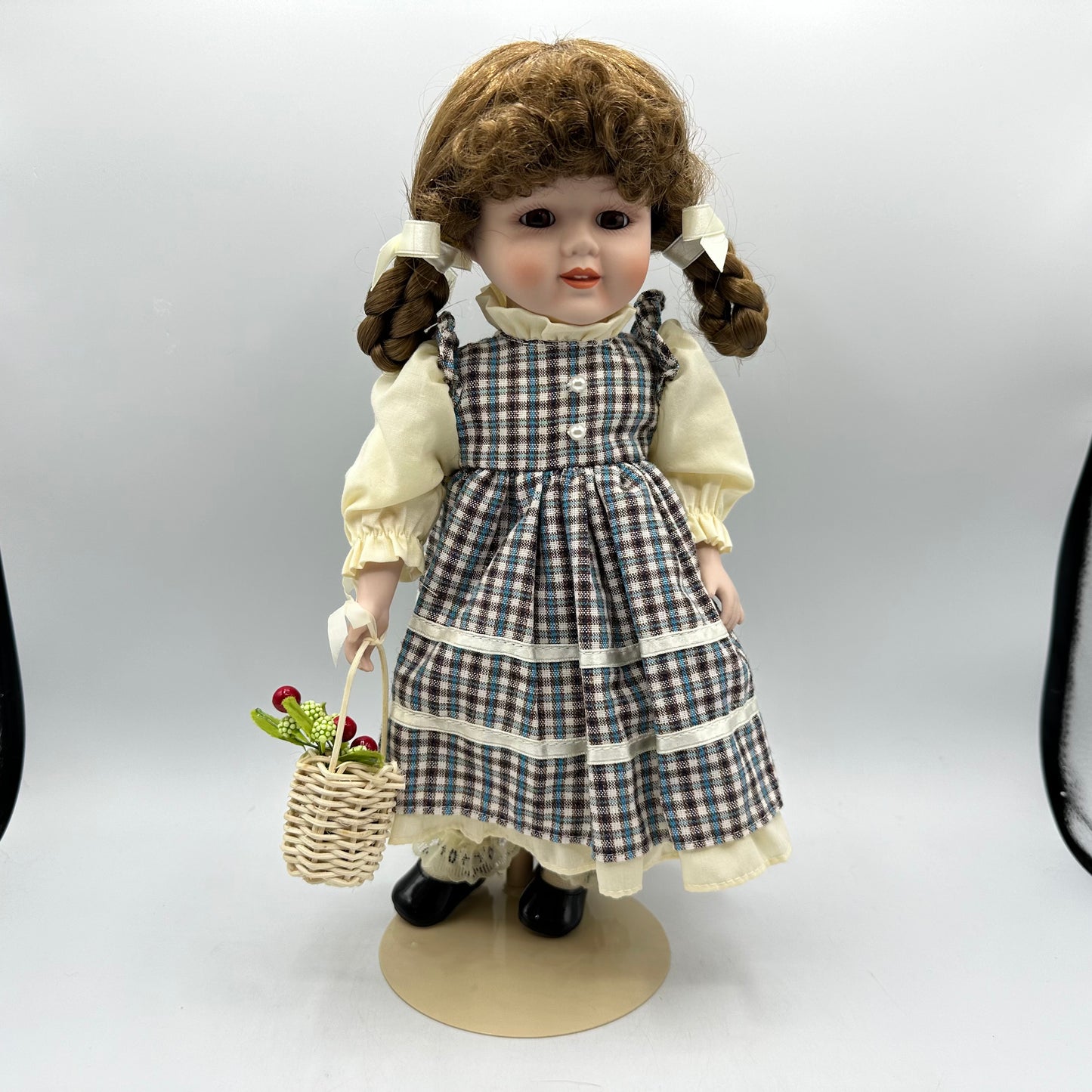 Kingstate Porcelain Doll - Mary 13"