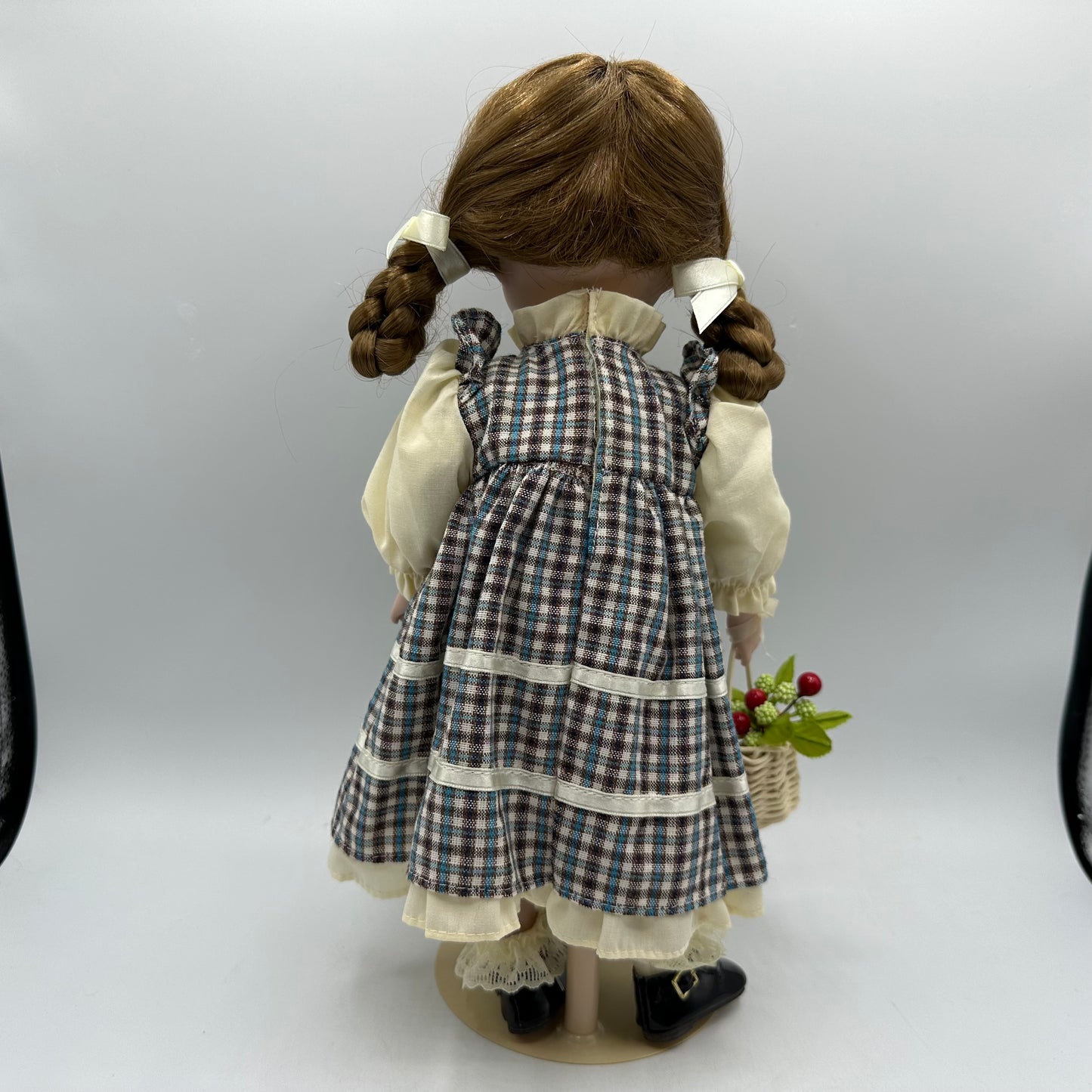 Kingstate Porcelain Doll - Mary 13"