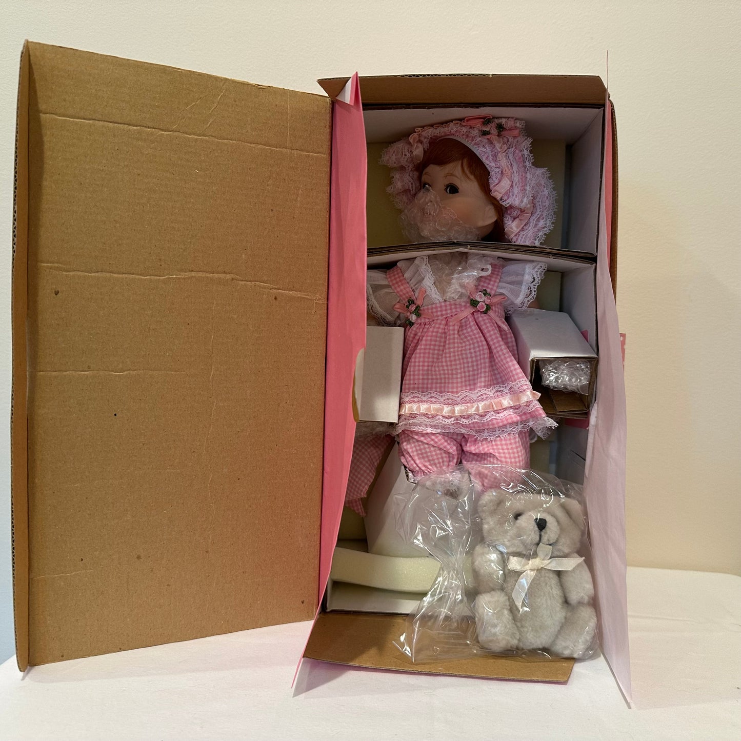 Paradise Galleries Kayla by Patricia Rose,COA and NIB