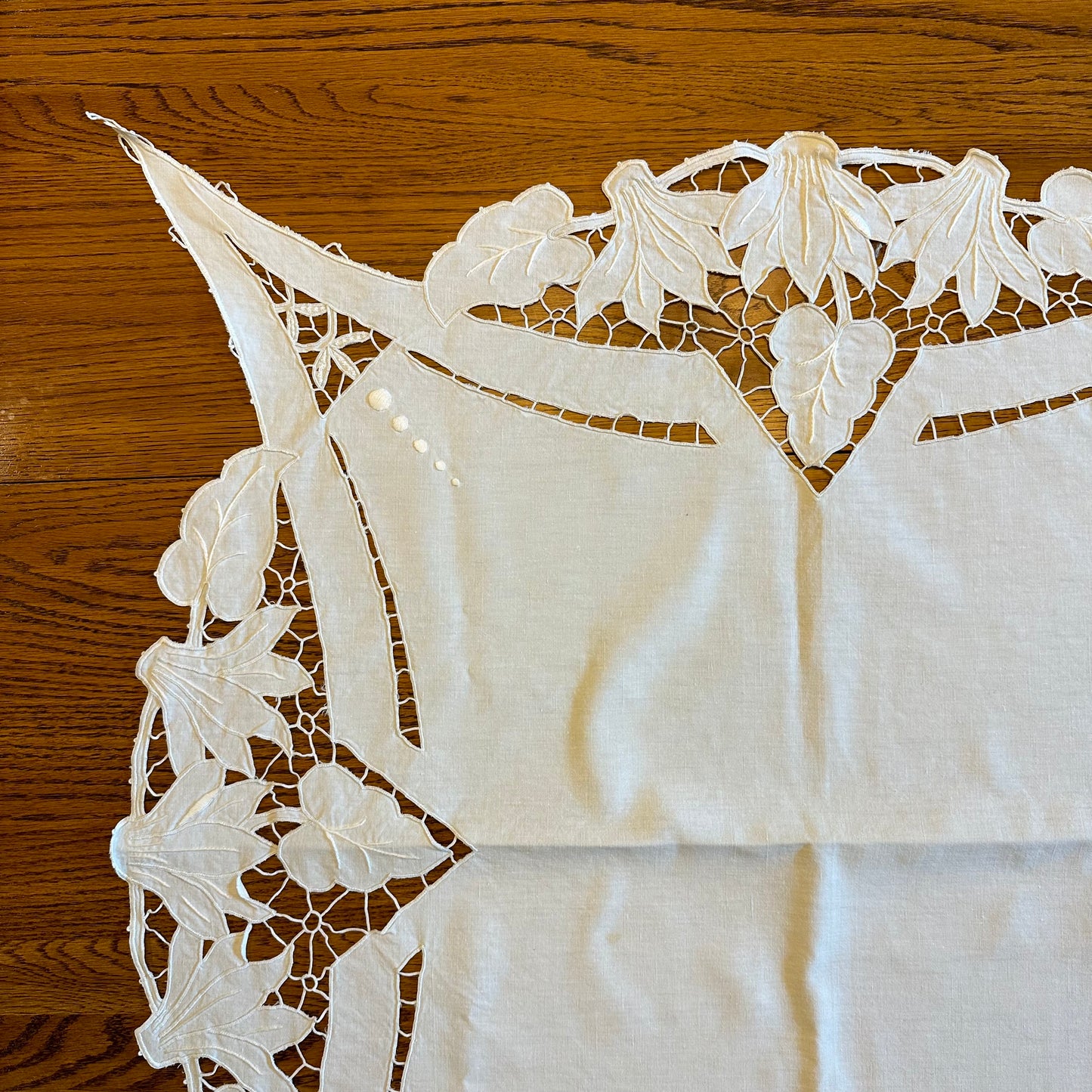 Off White Side Table Cover,Round Floral Cutout