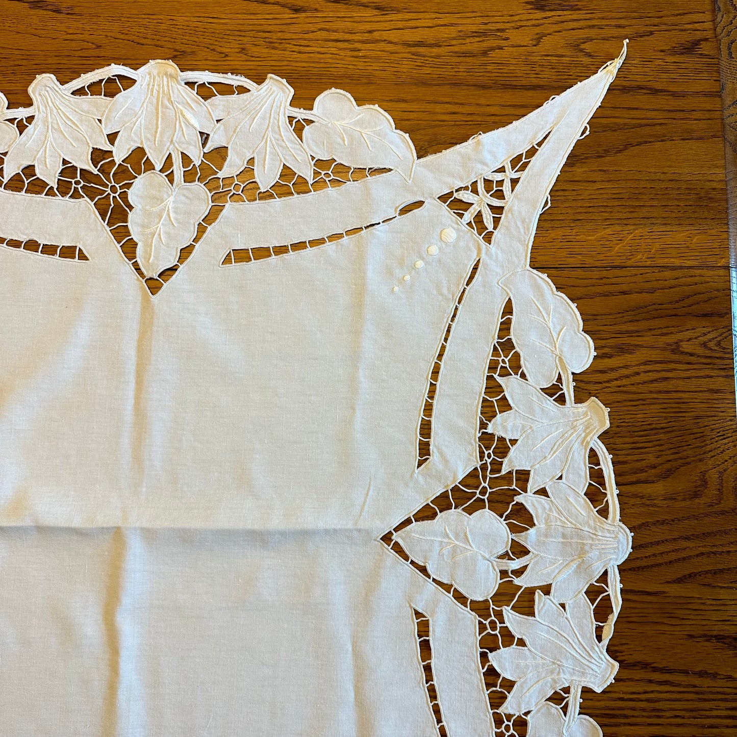 Off White Side Table Cover,Round Floral Cutout