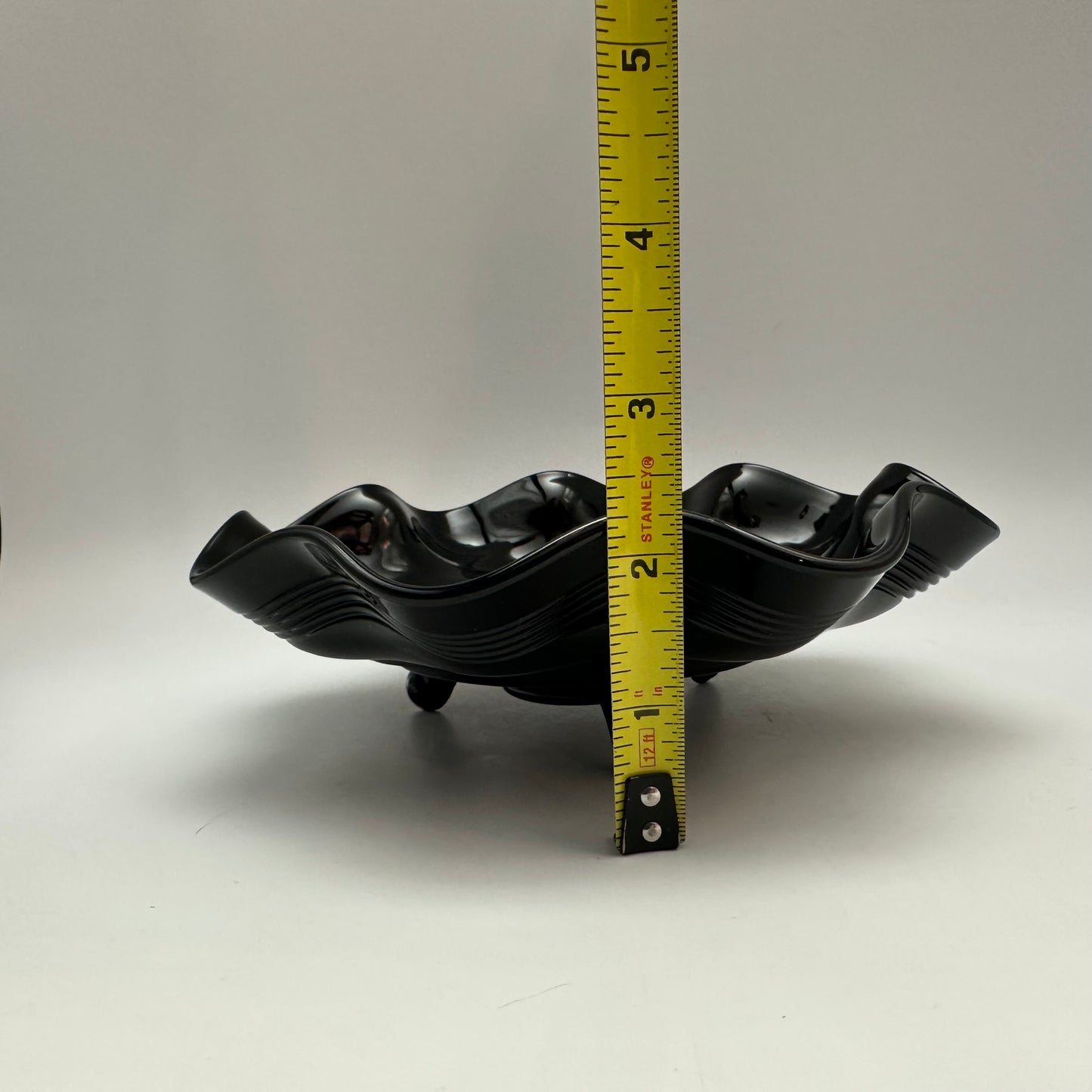 LE Smith Black Amethyst Footed Ruffled Edge Bowl