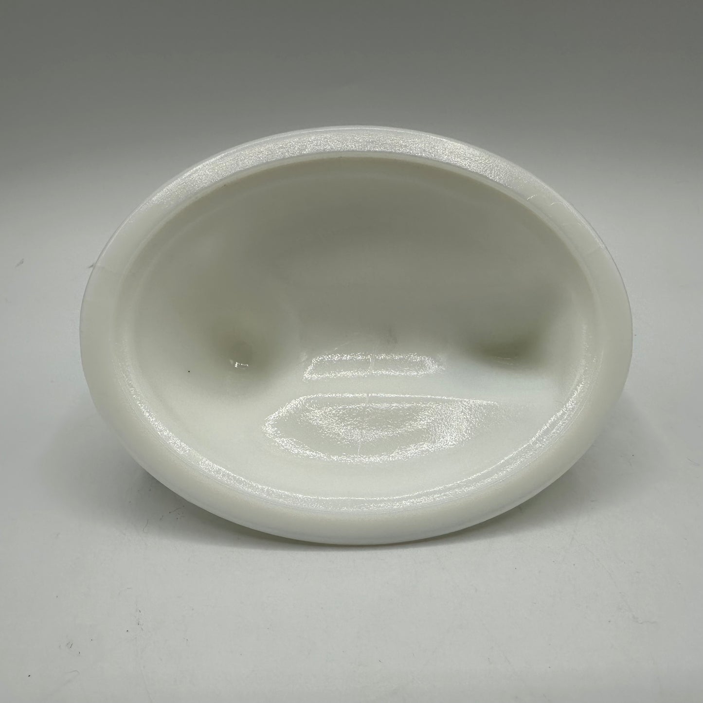 Westmoreland Hen on Nest, Milk Glass