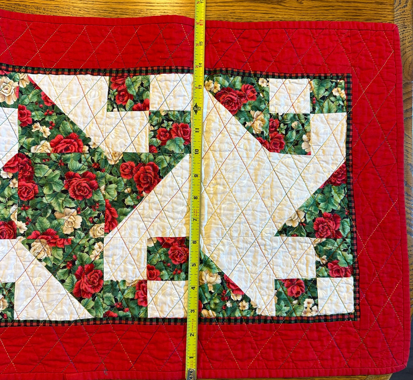 Quilted Red and White Roses Table Runner