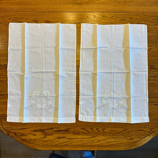 Cotton Embroidered Hand Towel, Floral Design, Set of 2