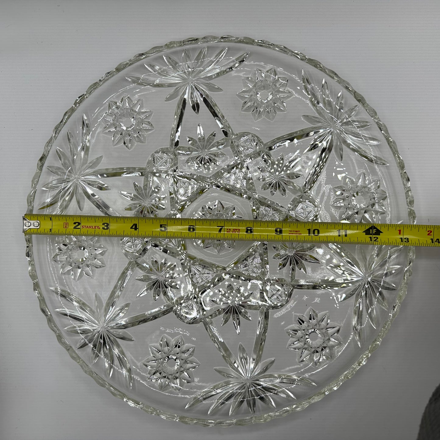 Anchor Hocking Early American Prescut 13" Torte Plate Cupped Edge