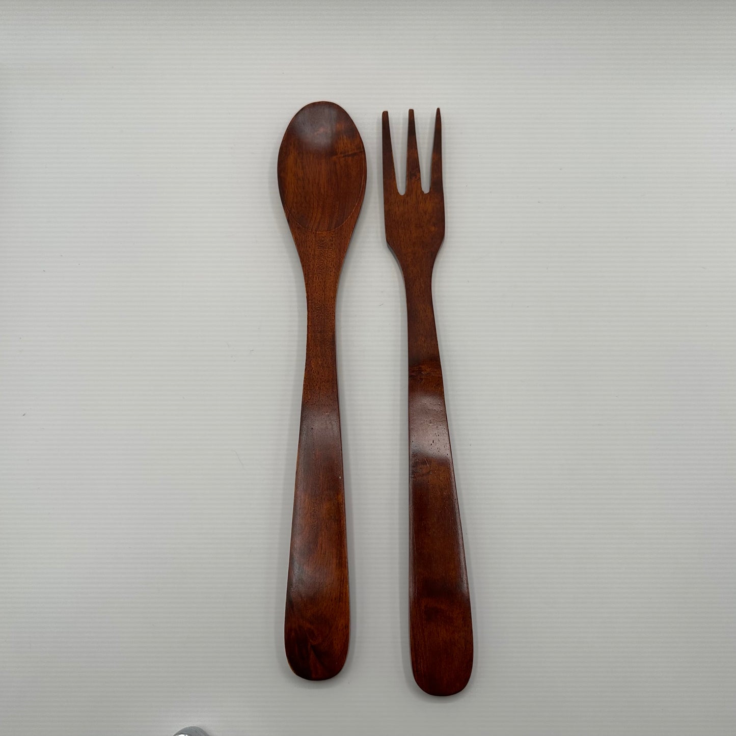 7 Piece Wooden Salad Bowl Set- 1 Serving Bowl, 4 Salad Bowl & 2 Serving Utensils