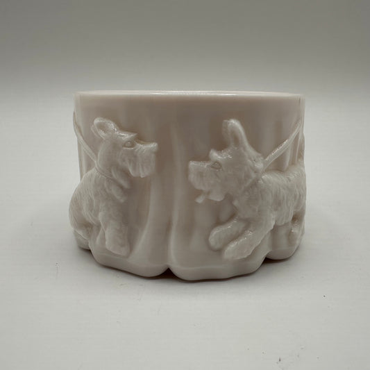 Akro Powder Pink Agate Scotty Dogs Dish, Base Only