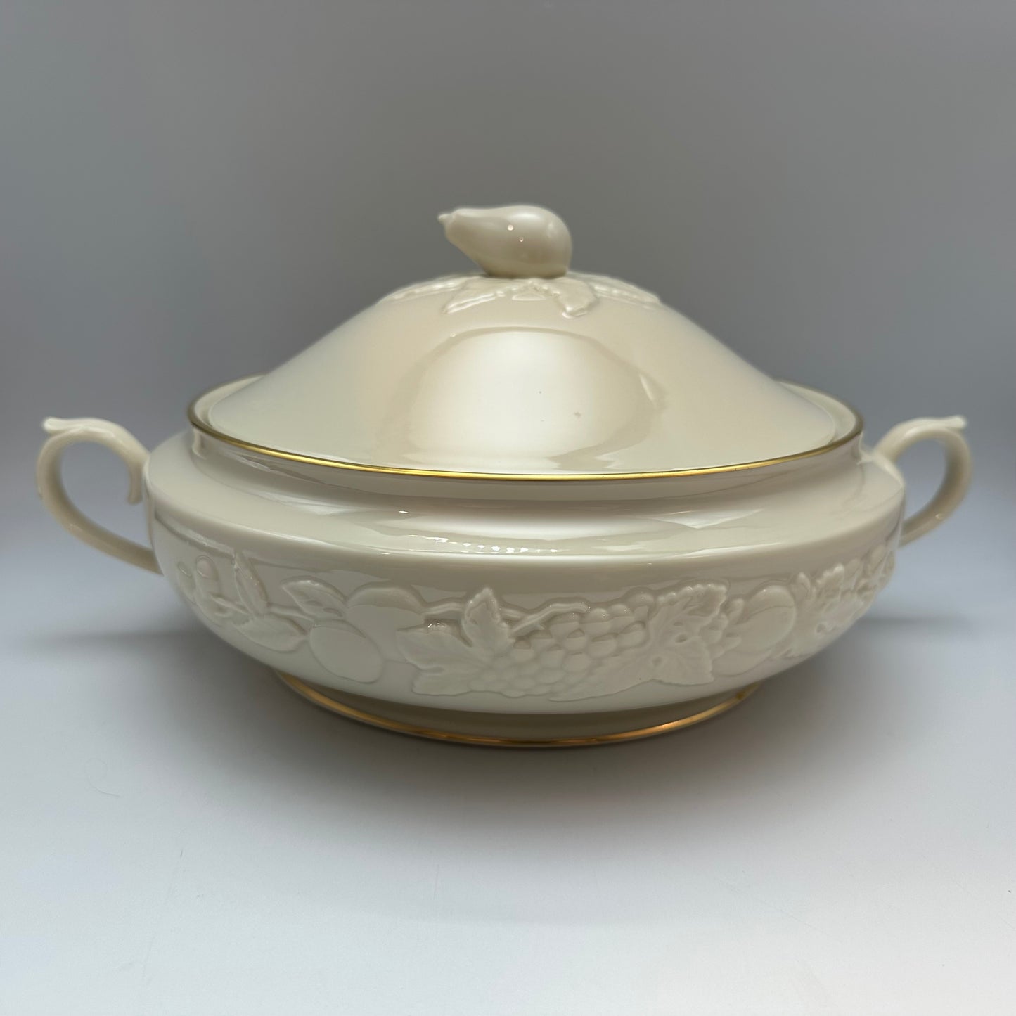 Lenox Fruits of Life Round Covered Vegetable Serving Dish