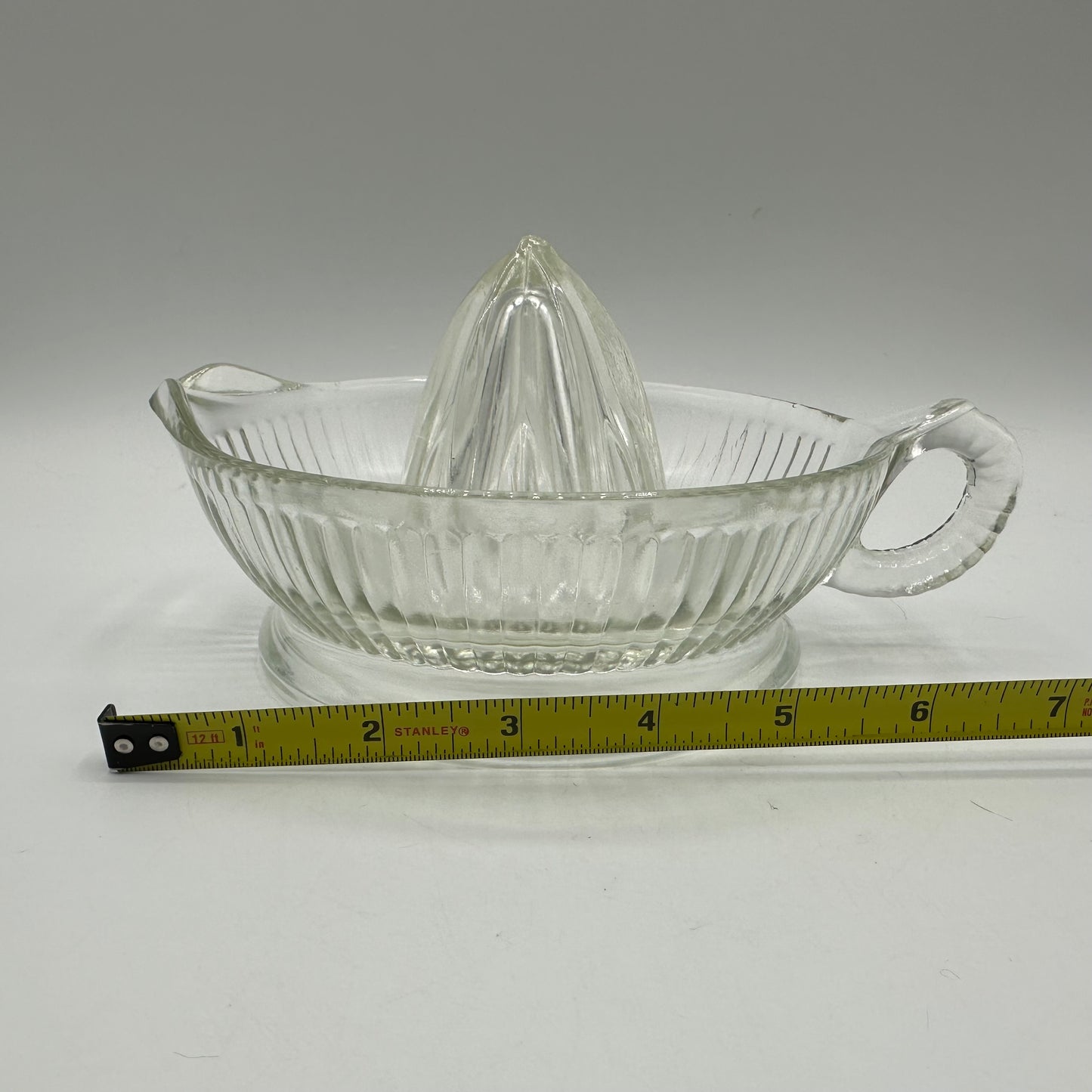 Clear Cut Glass Reamer, Ridged