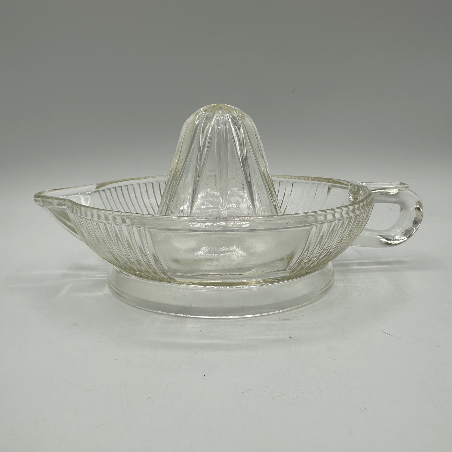 Clear Cut Glass Reamer, Spout