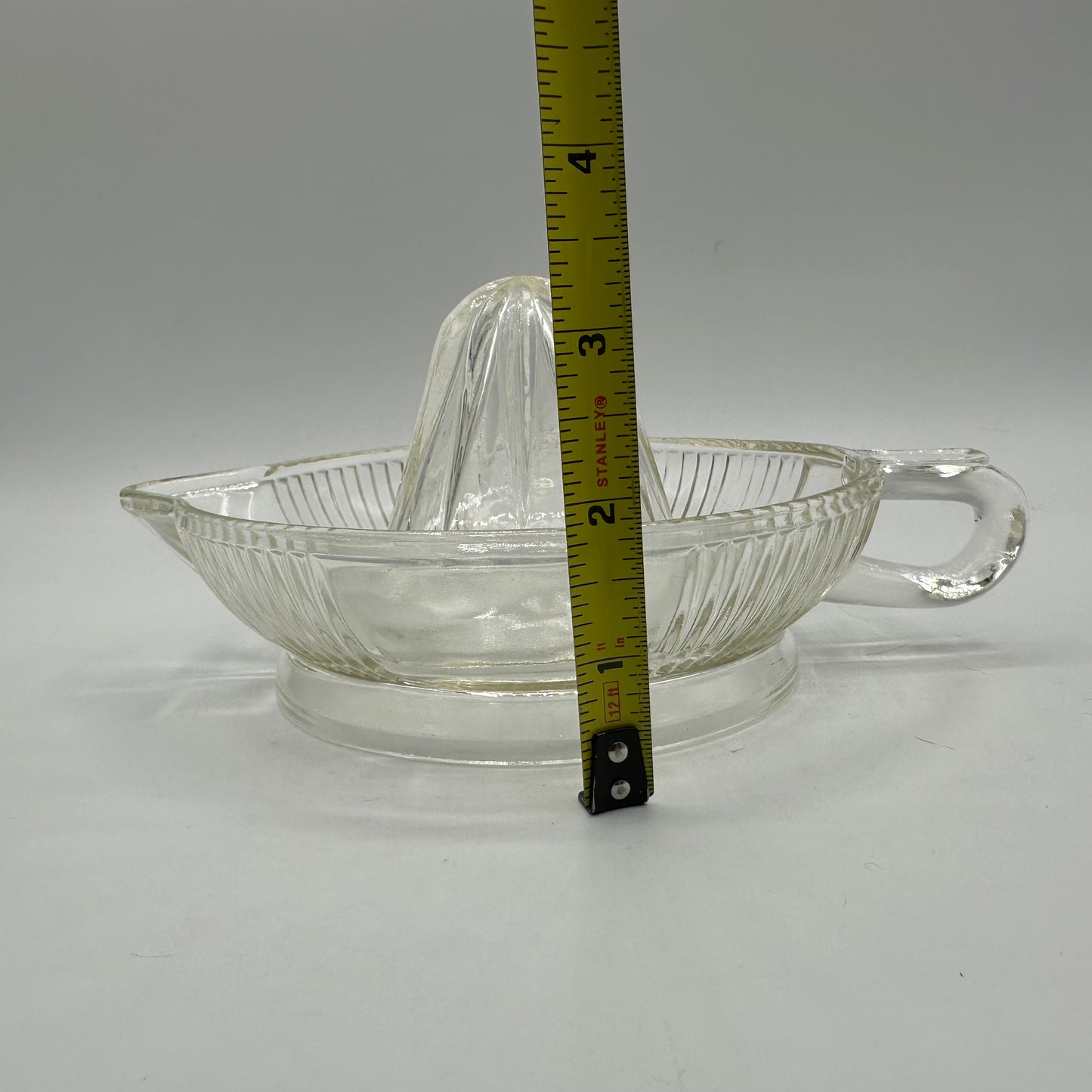 Clear Cut Glass Reamer, Spout
