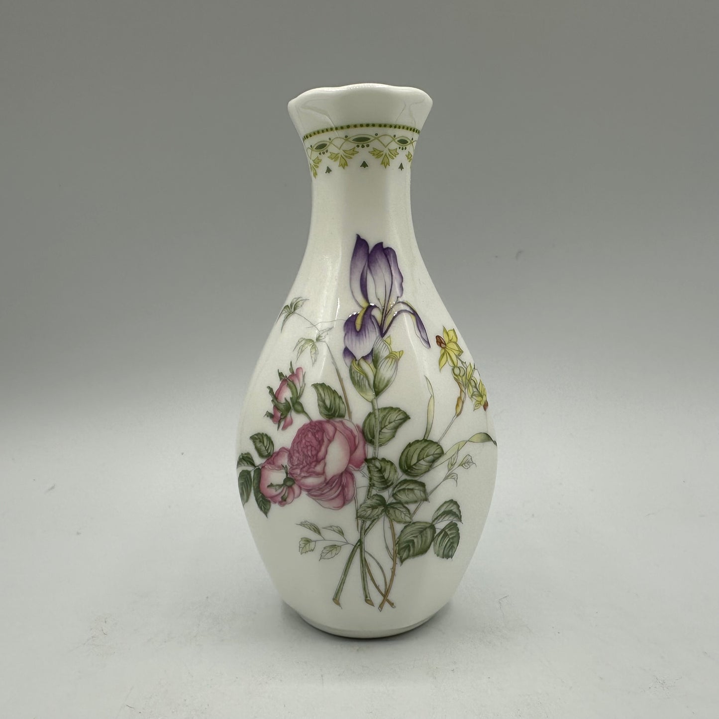 Royal Doulton Bone China Vase Camilla