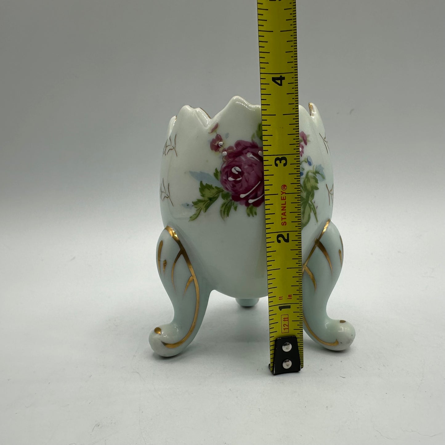Cracked Egg Vase With Pink Roses & Blue Flowers-Footed