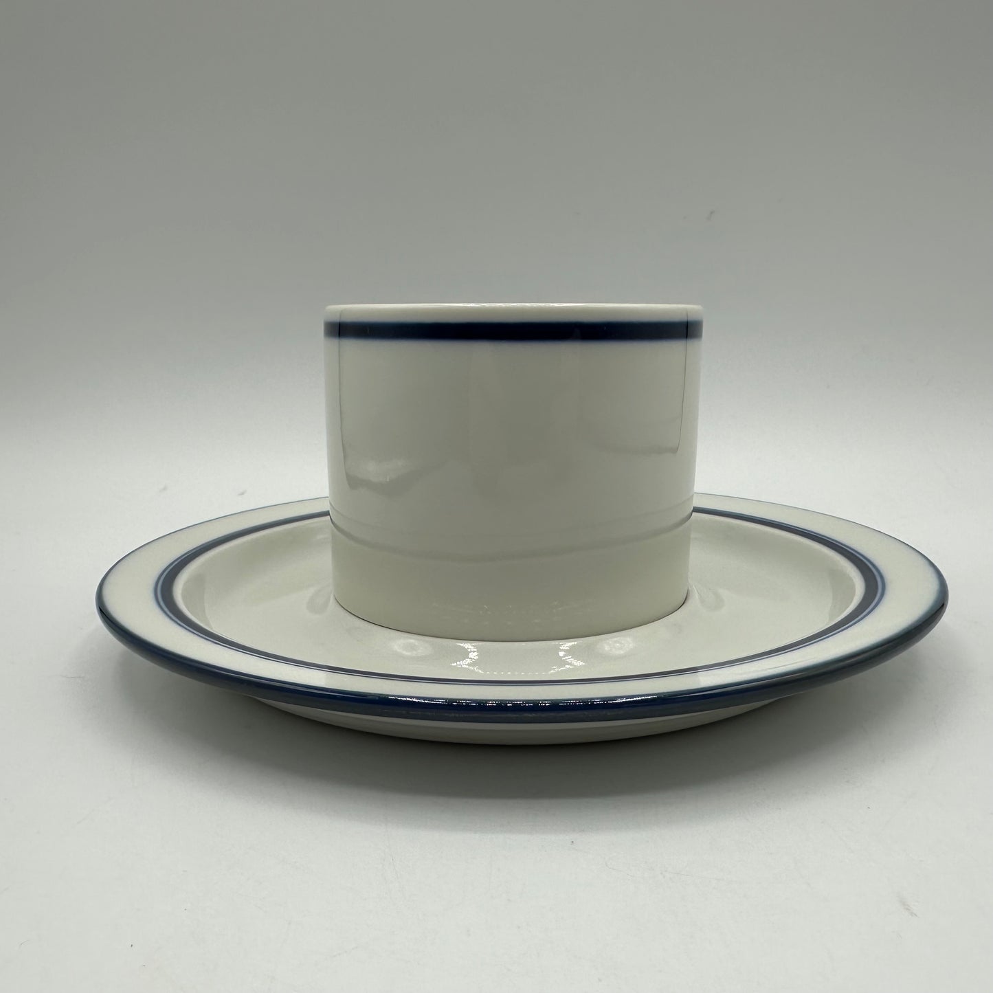 Dansk Bistro Christianshavn Cups and Saucers, Set of 5