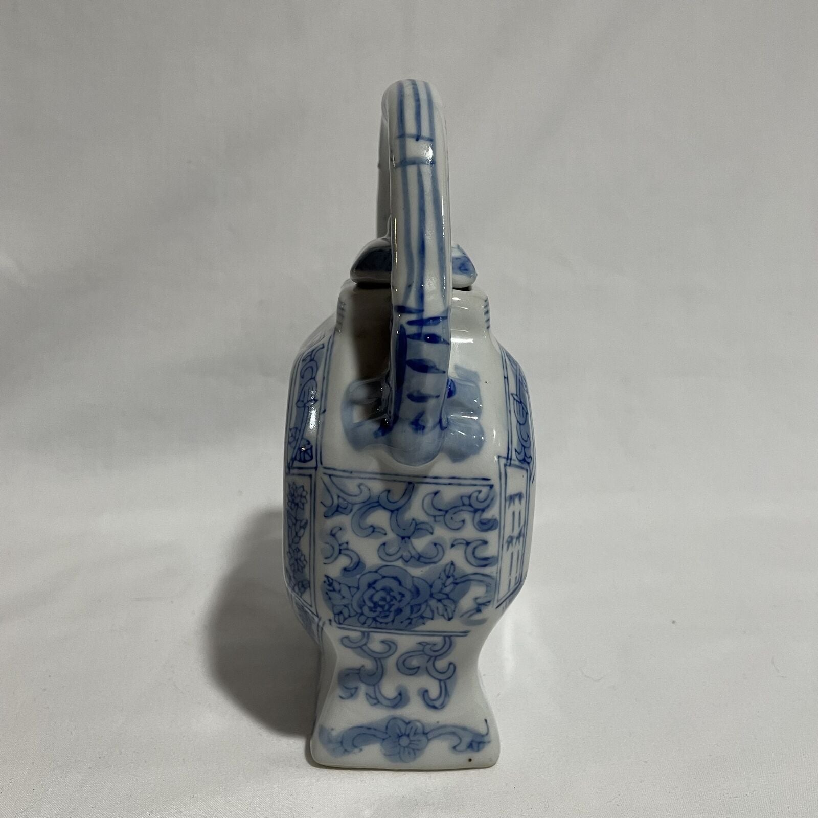 Vintage Chinese Porcelain Blue & White Octagonal Flat Floral Lided Teapot - Nostalgia 2 Now