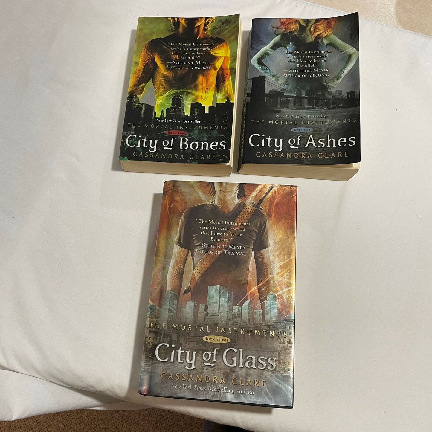 The Mortal Instruments : City of Bones, of Ashes, of Glass C.Clare - Nostalgia 2 Now