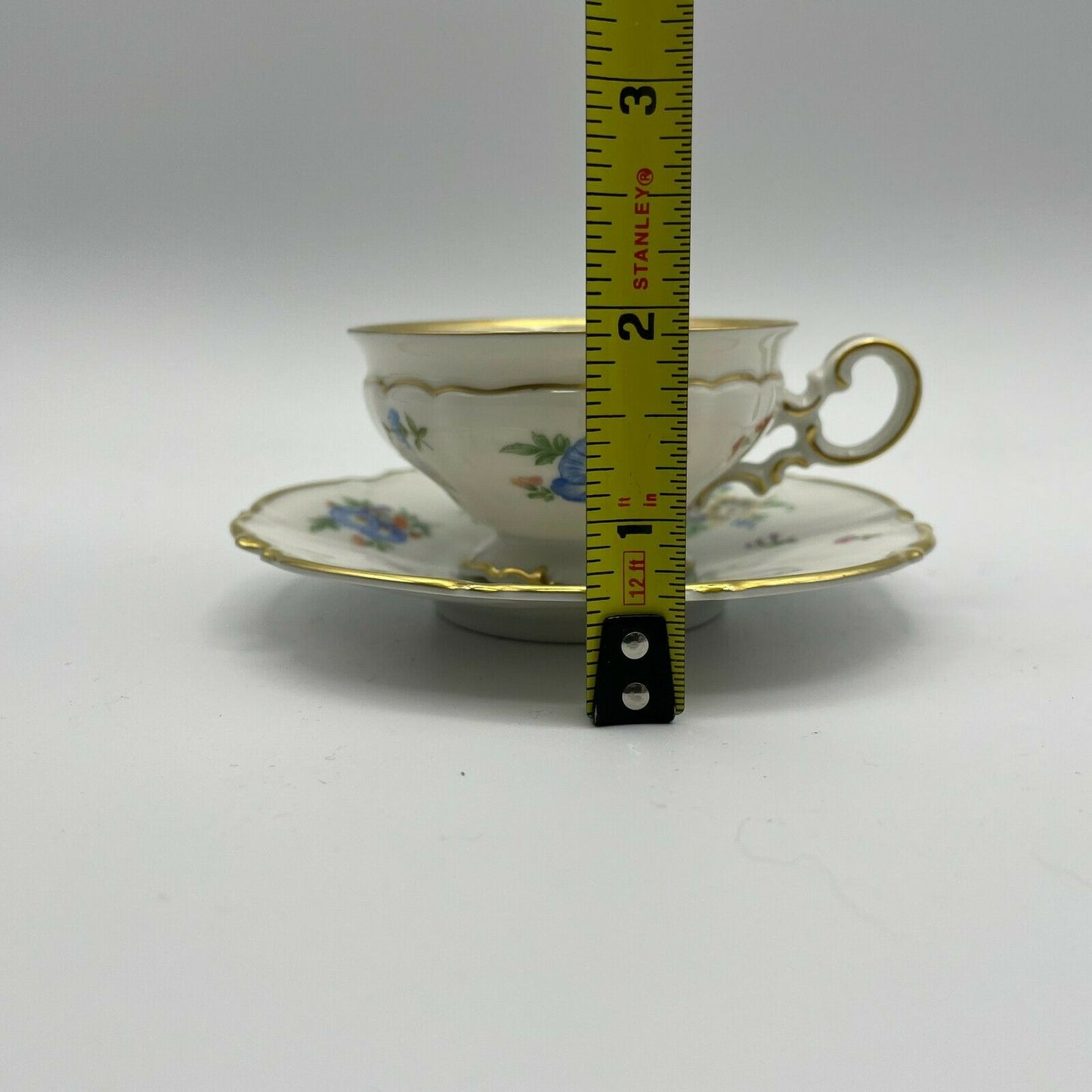 Hutschenreuther Selb Footed Tea Cup & Saucer Set - Bavaria/Germany - Nostalgia 2 Now
