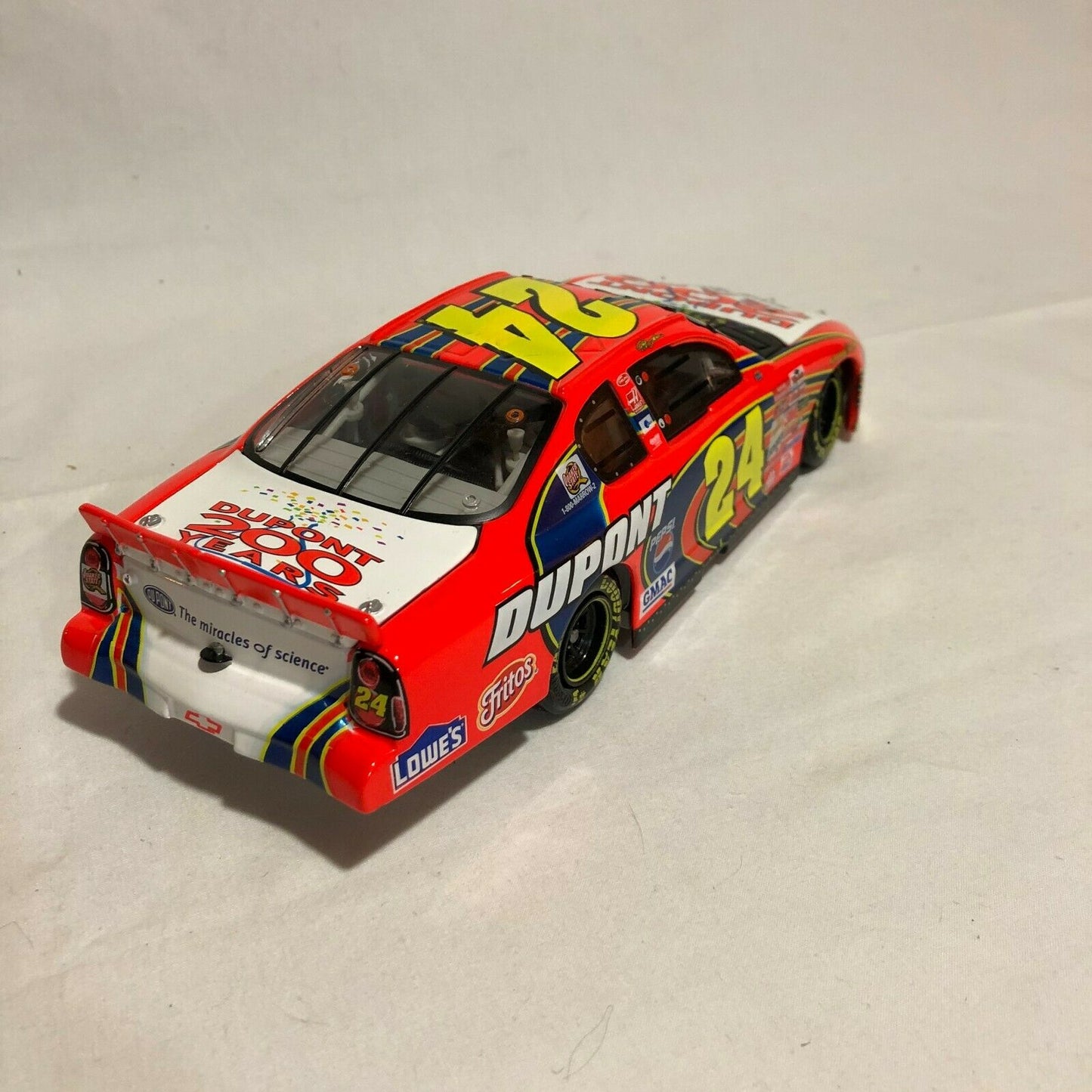 1:24 Jeff Gordon #24 DuPont/200th Anniversary Celebration 2002 Action NASCAR - Nostalgia 2 Now