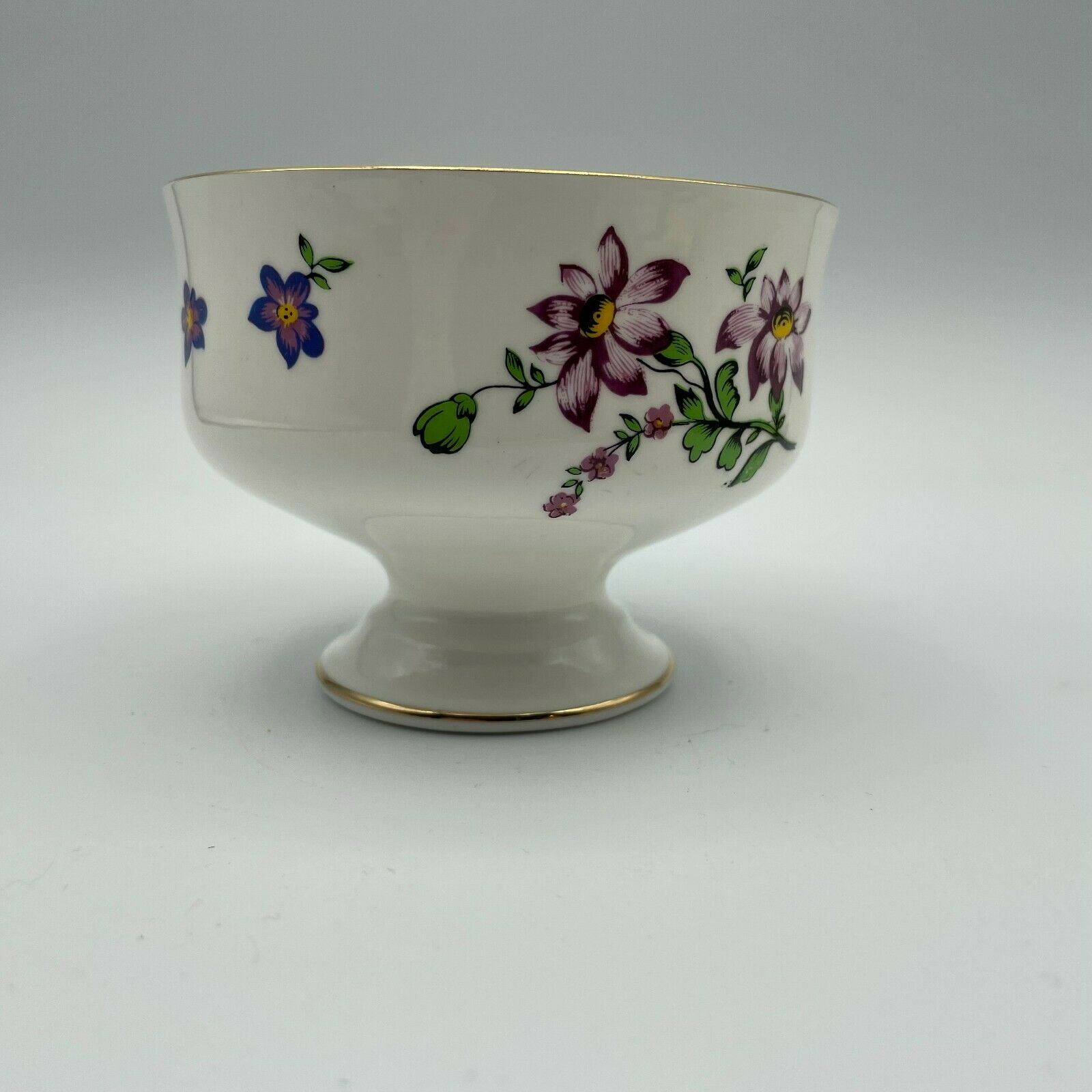 Vintage Pedestal Dessert/Sherbet Dishes Royal Victoria, Lot of 3 - Nostalgia 2 Now