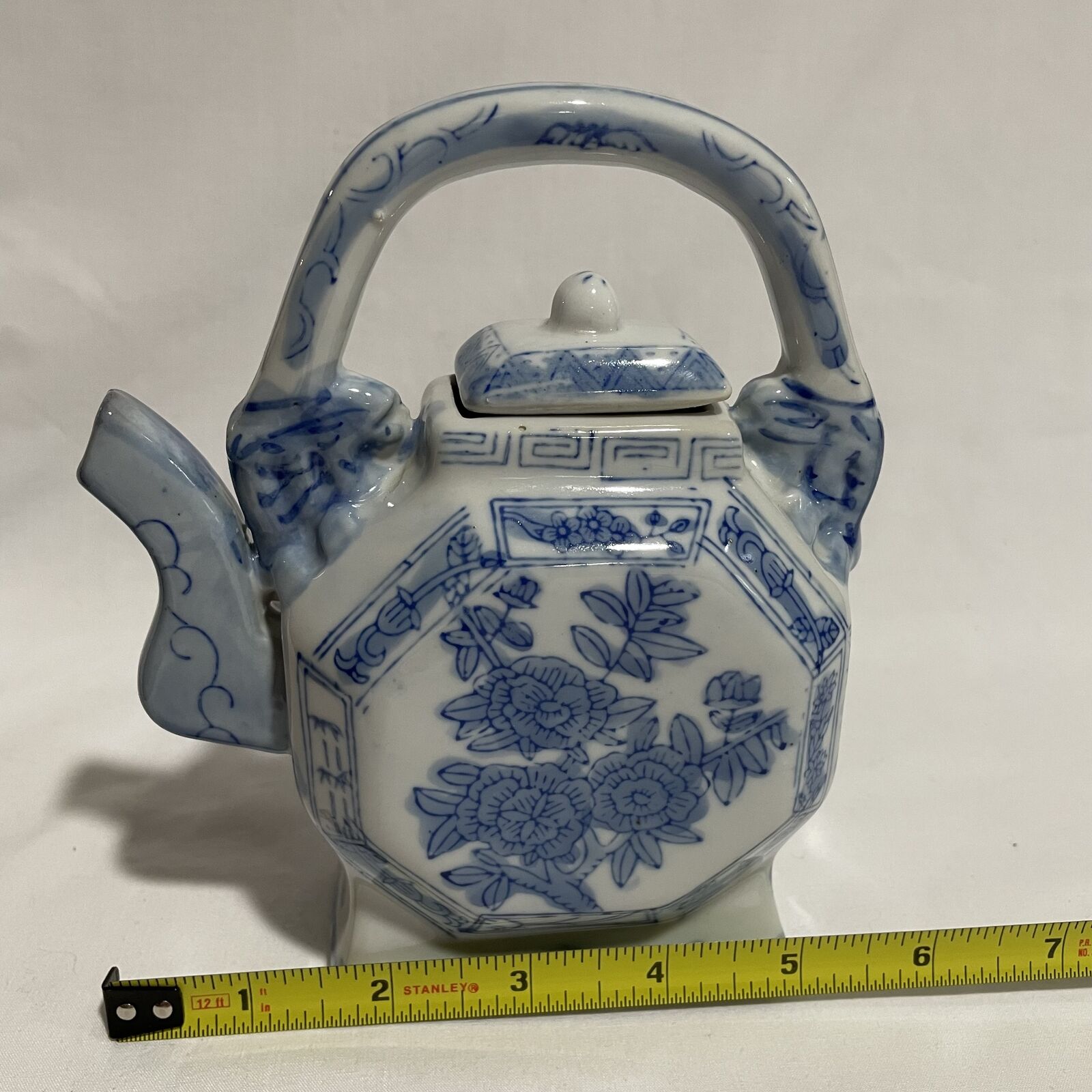Vintage Chinese Porcelain Blue & White Octagonal Flat Floral Lided Teapot - Nostalgia 2 Now