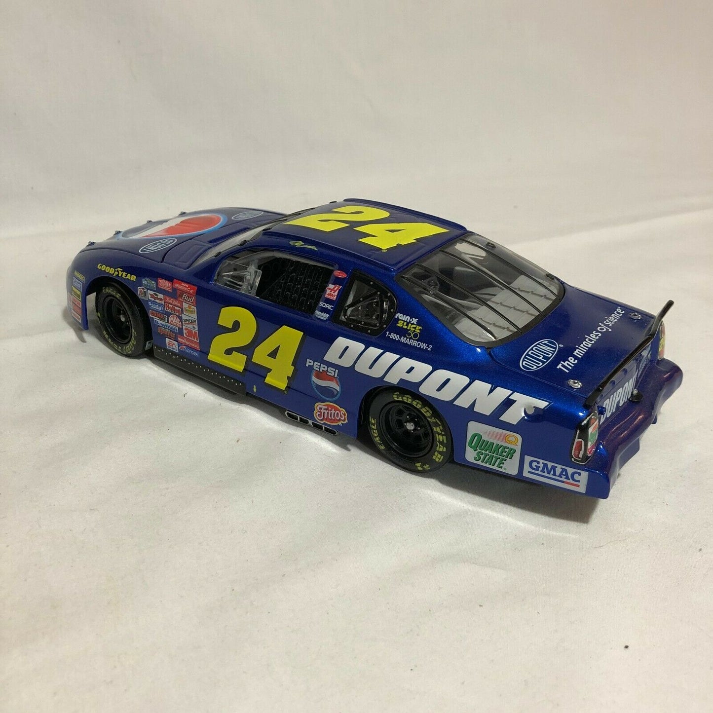 1:24 Jeff Gordon #24 DuPont/Pepsi 2001 Monte Carlo Action NASCAR - Nostalgia 2 Now