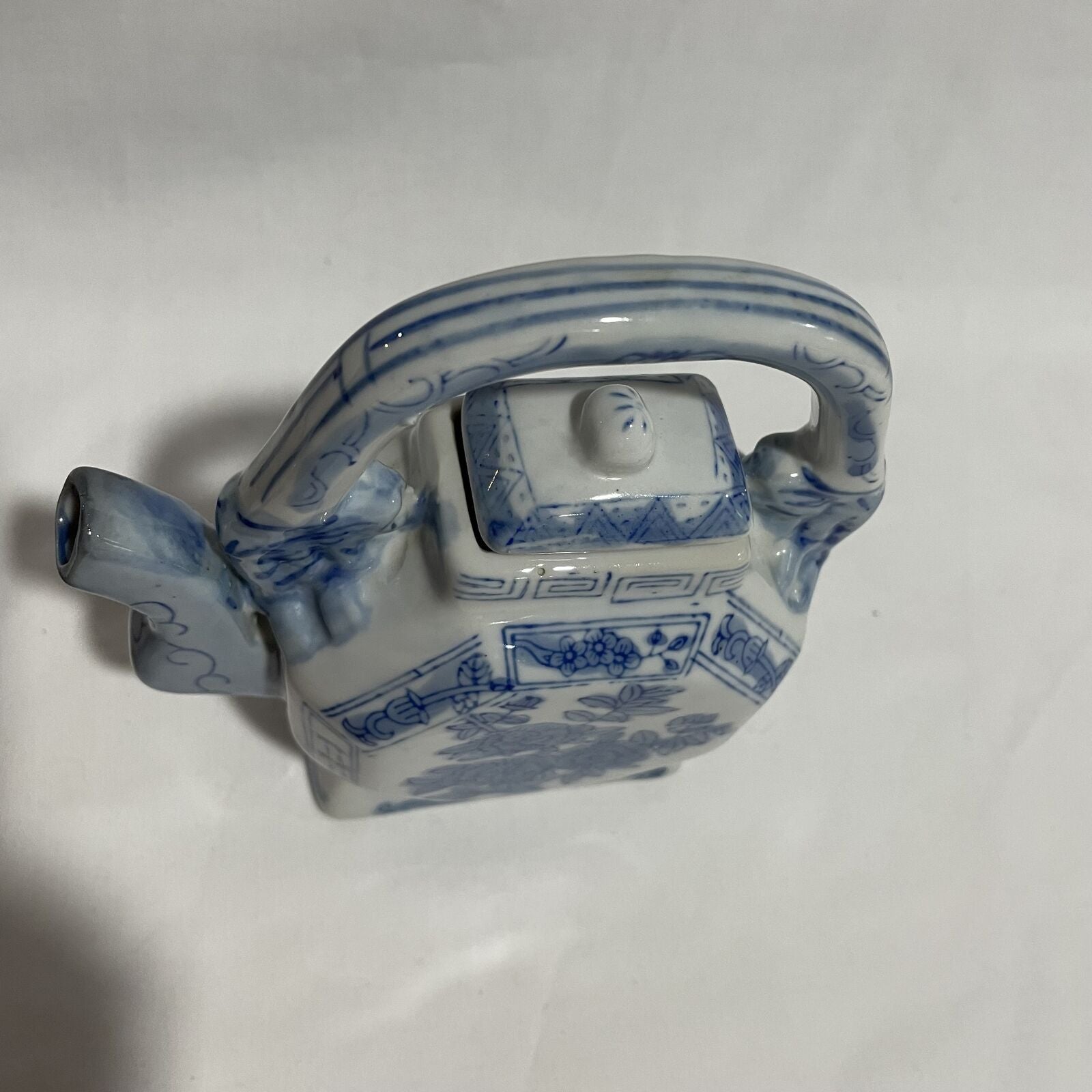 Vintage Chinese Porcelain Blue & White Octagonal Flat Floral Lided Teapot - Nostalgia 2 Now