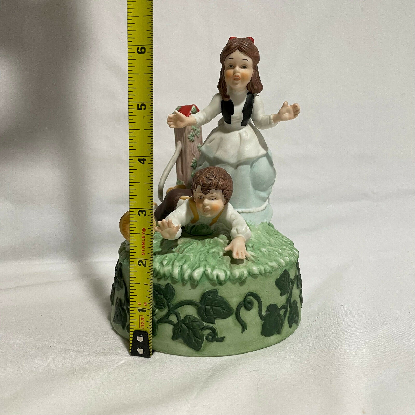 Brenda P. Thomas Once Upon A Time Rhyme Collection Jack & Jill Music Box - 1989 - Nostalgia 2 Now