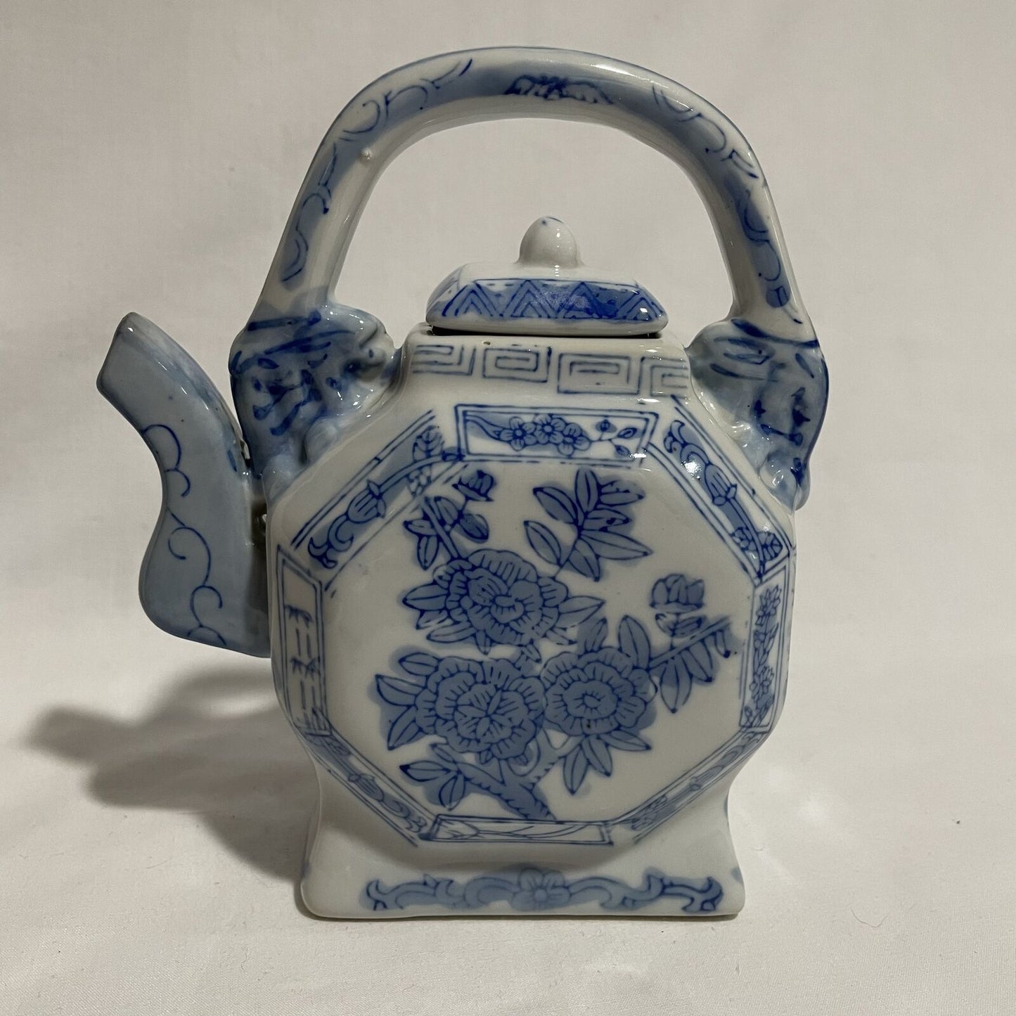 Vintage Chinese Porcelain Blue & White Octagonal Flat Floral Lided Teapot - Nostalgia 2 Now