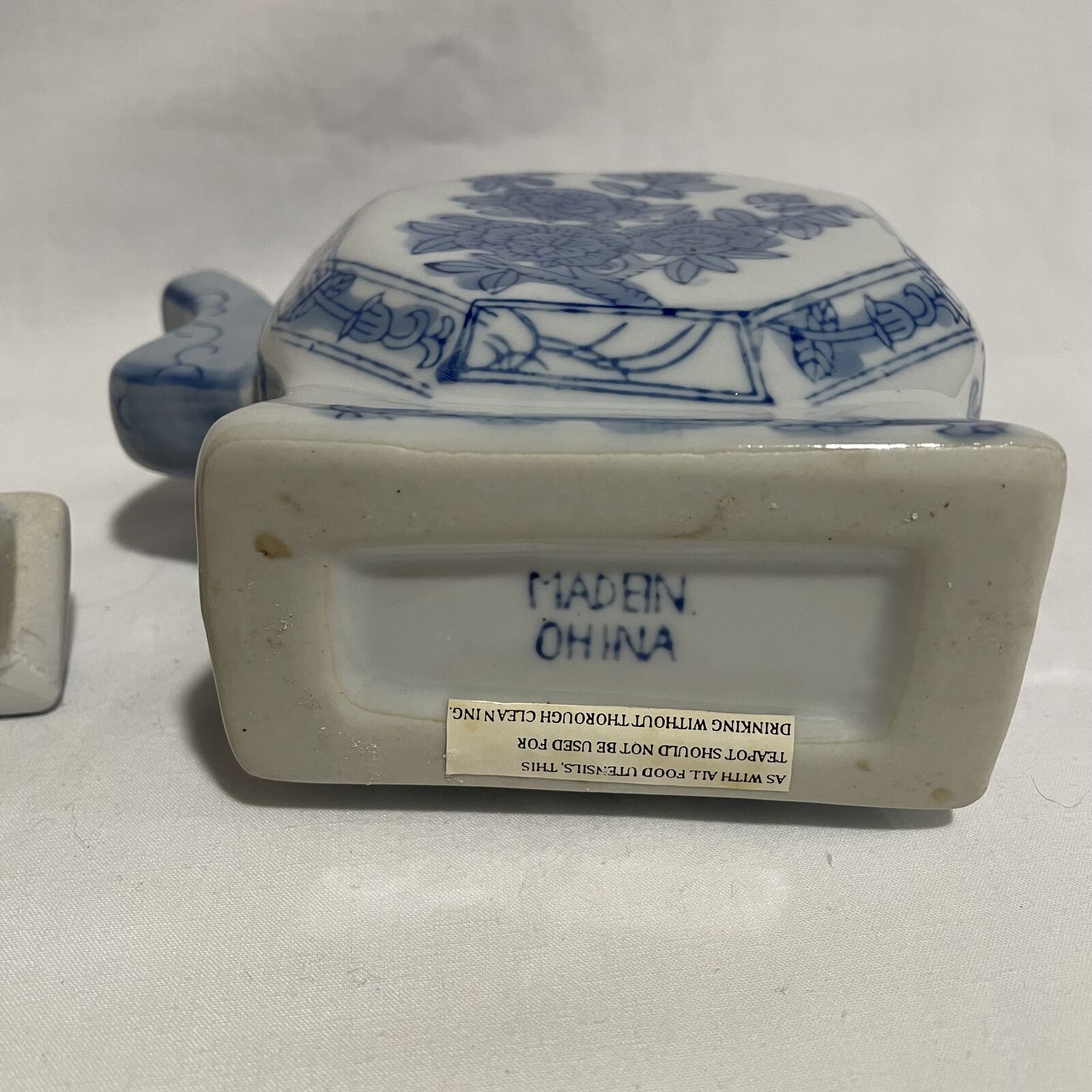 Vintage Chinese Porcelain Blue & White Octagonal Flat Floral Lided Teapot - Nostalgia 2 Now