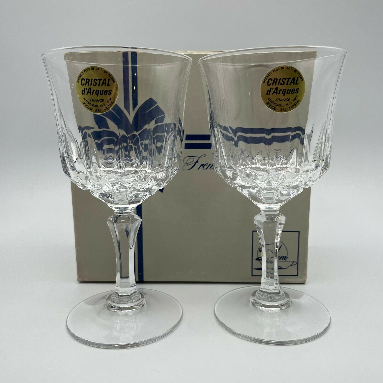 Vintage Vendome Uni Knob in Stem Flat Wine Glasses by Cristal D'Arques