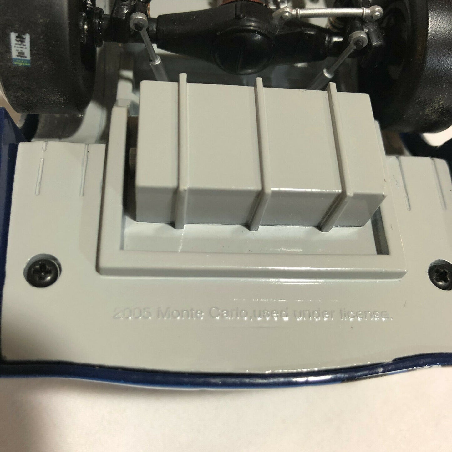 1:24 Jeff Gordon #24 Foundation/Mighty Mouse 2005 Monte Carlo Action NASCAR - Nostalgia 2 Now