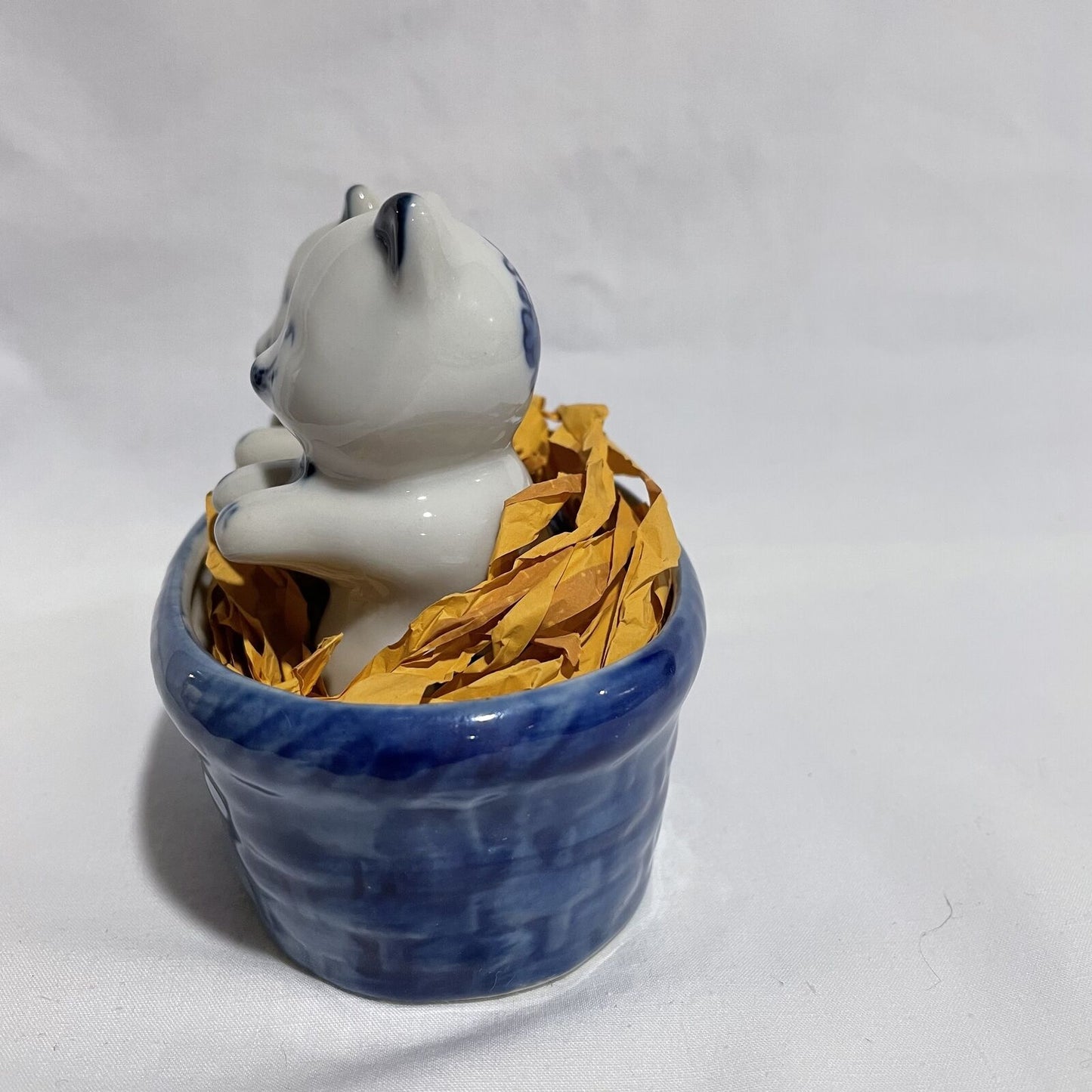 Nantucket Kitty Cats in Basket Salt & Pepper Shakers - Nostalgia 2 Now