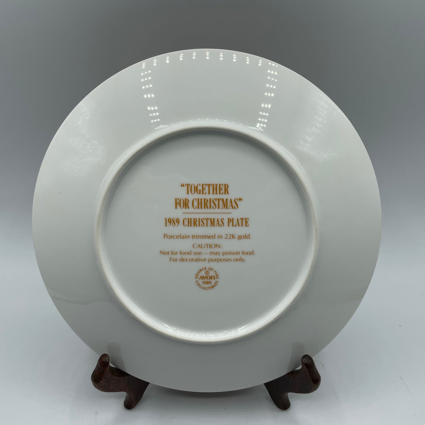 1989 Avon Christmas Collectors Plate Together for Christmas